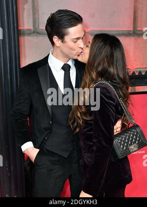 Joey Essex et Lorena Medina participant à la 12e édition annuelle des Sun Military Awards à Banqueting House, Londres. Crédit photo à lire : Doug Peters/EMPICS Banque D'Images