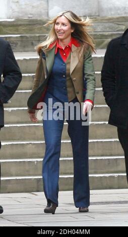 Heather Mills McCartney quitte la High court à Londres après le jugement sur son divorce avec Paul McCartney. Banque D'Images