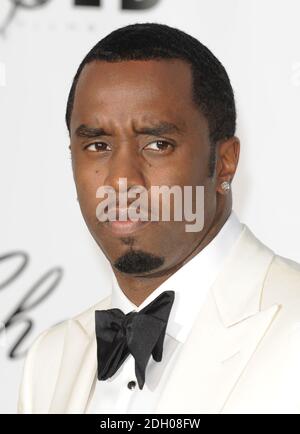 Sean P Diddy Combs arrivant pour le dîner de gala et la vente aux enchères de l'amfAR au restaurant le Moulin de Mougins en dehors de Cannes pendant le 61e Festival de Cannes. Banque D'Images