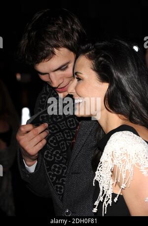 Demi Moore et Ashton Kutcher arrivent pour la première de « impeccable » au Odeon Covent Garden, Shaftesbury Avenue, Londres. Banque D'Images