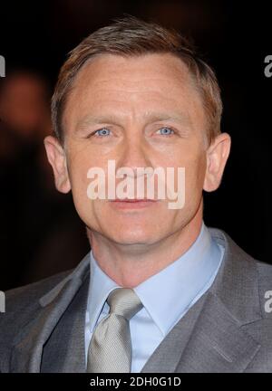 Daniel Craig arrive pour la première européenne de Defiance à l'Odeon Leicester Square. Banque D'Images