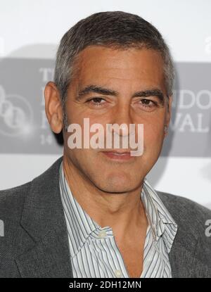 George Clooney au photocall « Fantastic MR Fox » dans le cadre du BFI London film Festival, qui s'est tenu au Dorchester Hotel, Londres. Banque D'Images