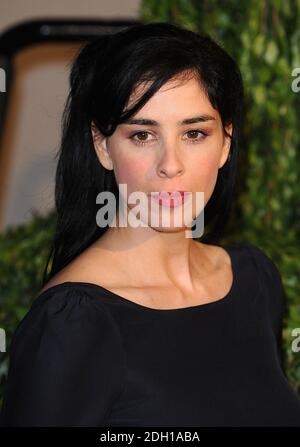 Sarah Silverman arrivant à la Vanity Fair Oscar Viewing Party 2010, à la Tour du coucher du soleil, Los Angeles Banque D'Images