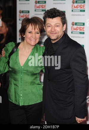 Andy Serkis et son épouse Lorraine Ashbourne arrivent aux Empire film Awards 2010 à Grosvenor House Hotel sur Park Lane, Londres. Banque D'Images