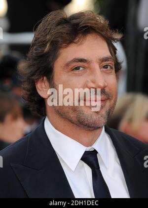 Javier Bardem à l'arrivée de la première Biutiful, dans le cadre du 63e Festival de Cannes qui s'est tenu au Festival de Palais à Cannes, France. Banque D'Images