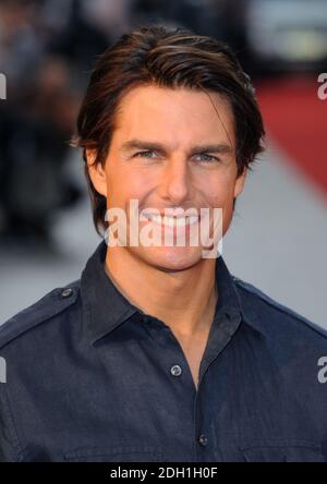 Tom Cruise arrive à la première de Knight and Day au Royaume-Uni au cinéma Odeon de Leicester Square, Londres. Banque D'Images