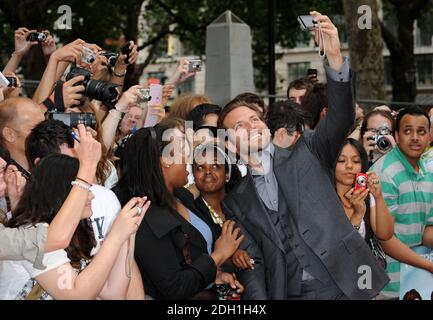 Bradley Cooper arrive à la première britannique de The A Team, Empire Cinema, Leicester Square, Londres. Banque D'Images