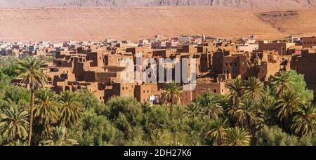 Kasbahs dans la vallée de Dades dans le sud du Maroc, Afrique. Banque D'Images