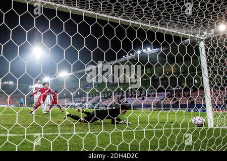 Herning, Danemark. 09e décembre 2020. Takumi Minamino (18) du FC Liverpool vu lors du match de la Ligue des champions de l'UEFA entre le FC Midtjylland et le FC Liverpool au stade MCH à Herning. (Crédit photo : Gonzales photo/Alamy Live News Banque D'Images