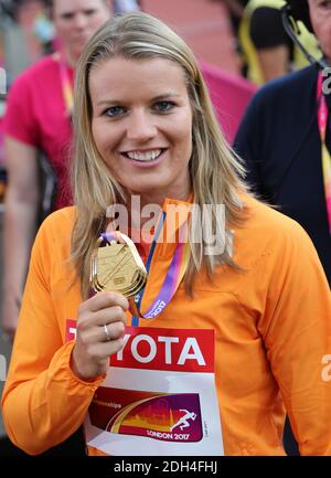 Dafne Schippers de l'or des pays-Bas dans les 200 M. pendant le jour neuf des Championnats du monde 2017 de l'IAAF au London Stadium à Londres, Royaume-Uni, le samedi 12 août 2017. Photo de Giuliano Bevilacqua/ABACAPRESS.COM Banque D'Images