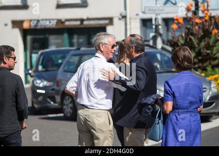 Jean-Claude Narcy arrive à la cérémonie funéraire du regretté écrivain et journaliste français Gonzágue Saint bris, à la Collégiale de Saint-Denis à Amboise, France, le 14 août 2017. Gonzague Saint bris meurt dans un accident de voiture le 8 août 2017 en Normandie. Photo de Pascal Avenet/ABACAPRESS.COM Banque D'Images