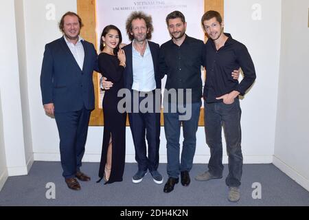 Mathieu Ripka, Audrey Giacomini, Olivier Lorelle, Edouard Mauriat et Cyril Descours assistent à la première du film ciel Rouge au cinéma l'Arlequin a Paris, France le 23 Aout 2017. Photo d'Aurore Marechal/ABACAPRESS.COM Banque D'Images