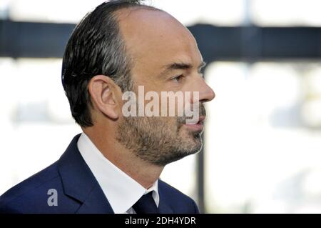 Le Premier ministre français Edouard Philippe prononce un discours à côté du fondateur du fournisseur français d'Internet haut débit Iliad, Xavier Niel, lors d'une visite à l'incubateur de démarrage Station F à Paris le 31 août 2107. Photo d'Alain Apaydin/ABACAPRESS.COM Banque D'Images