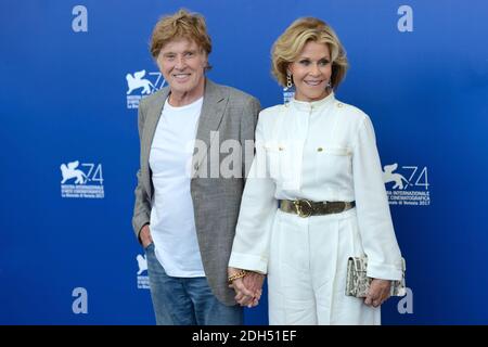 Robert Redford et Jane Fonda assistent à la séance photo de nuit de nos âmes lors du 74e Festival international du film de Venise (Mostra di Venezia) au Lido, Venise, Italie, le 01 septembre 2017. Photo d'Aurore Marechal/ABACAPRESS.COM Banque D'Images