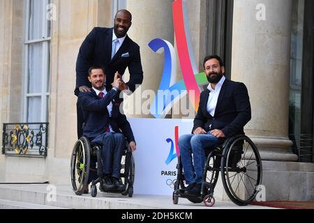 Teddy Riner, champion olympique français de judo, arrive à l'Elysée Palace à Paris pour célébrer le couronnement de Paris comme hôte des Jeux Olympiques de 2024, le 15 septembre 2017. Photo de Christian Liewig/ABACAPRESS.COM Banque D'Images