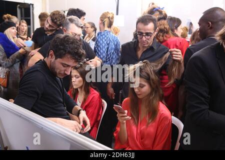 Modèles en coulisses au salon de la mode d'Etam lors de la semaine de la mode de Paris Printemps été 2018 à l'Ecole des Beaux Arts de Paris, France, le 26 septembre 2017. Photo de Jerome Domine/ABACAPRESS.COM Banque D'Images