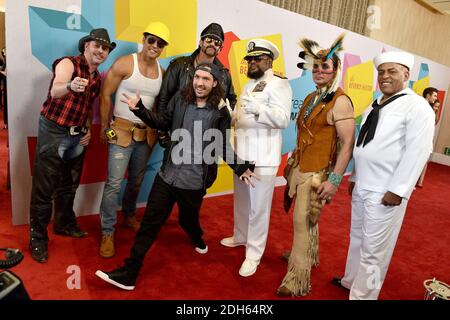 Chad Freeman, James Kwong, J.J. Lippold, Angel Morales, Victor Willis, Sonny Earl of Village les gens assistent aux Streamy Awards 2017 à l'hôtel Beverly Hilton le 26 septembre 2017 à Beverly Hills, Los Angeles, CA, États-Unis. Photo de Lionel Hahn/ABACAPRESS.COM Banque D'Images