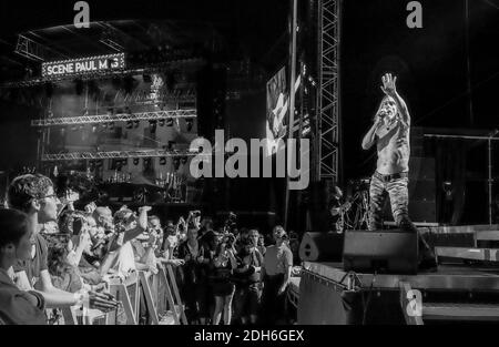 Iggy Pop du chanteur américain lors de son concert lors du festival de musique 'les Deferlantes Sud de France'. A Argeles sur mer, près de Perpignan, France, le 10 juillet 2017. Photo ABACAPRESS.COM Banque D'Images