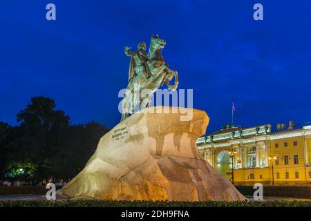 Monument de l'empereur russe Pierre le Grand (l'Horseman de bronze) - Saint-Pétersbourg - Russie Banque D'Images