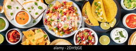 Panorama de la cuisine mexicaine. Beaucoup de plats différents, tiré du dessus Banque D'Images