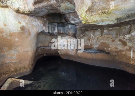 Une citerne d'eau sous l'église copte orthodoxe de Sainte-Hélène de la période byzantine dans le complexe du Patriarcat copte orthodoxe, la vieille ville de Jerus Banque D'Images