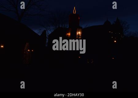 Genovevaburg illuminé pour Noël Banque D'Images