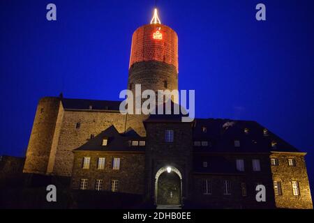 Genovevaburg illuminé pour Noël Banque D'Images