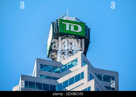 Logo TD Bank Sign In Skyscraper, Toronto, Canada Banque D'Images