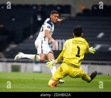 Londres, Royaume-Uni. 10 décembre 2020. Londres, Angleterre - DÉCEMBRE 10Tottenham Hotspur Carlos Vinícius :pendant l'Europe League Group J entre Tottenham Hotspur et Royal Anvers au stade Tottenham Hotspur, Londres, Angleterre le 10 décembre 2020 crédit: Action Foto Sport/Alay Live News Banque D'Images