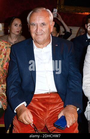 Jean-Pierre Raffarin au Select Fashion Awards au Musée Jacquemart-Andre au printemps/été 2018 collection prêt-à-porter à Paris, France, octobre 01 2017. Photo de Nasser Berzane/ABACAPRESS.COM Banque D'Images