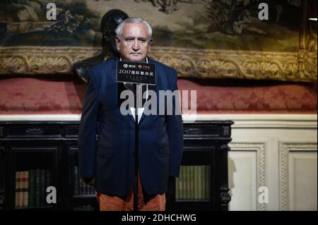 Jean-Pierre Raffarin au Select Fashion Awards au Musée Jacquemart-Andre au printemps/été 2018 collection prêt-à-porter à Paris, France, octobre 01 2017. Photo de Nasser Berzane/ABACAPRESS.COM Banque D'Images