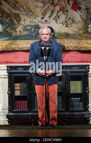 Jean-Pierre Raffarin au Select Fashion Awards au Musée Jacquemart-Andre au printemps/été 2018 collection prêt-à-porter à Paris, France, octobre 01 2017. Photo de Nasser Berzane/ABACAPRESS.COM Banque D'Images