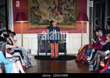 Jean-Pierre Raffarin au Select Fashion Awards au Musée Jacquemart-Andre au printemps/été 2018 collection prêt-à-porter à Paris, France, octobre 01 2017. Photo de Nasser Berzane/ABACAPRESS.COM Banque D'Images