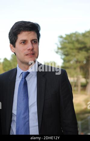 Julien Denormandie, ministre adjoint de la cohésion territoriale lors de sa visite à la Rochelle, Charente-Maritime, France, le 31 octobre 2017. Photo par Arnault Serriere/ABACAPRESS.COM Banque D'Images