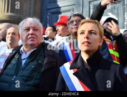 Gerard Filoche, Clementine Autain lors d'une manifestation visant à soutenir 9 employés de l'usine PSA Peugeot Poissy accusés d'avoir séquestré un superviseur en février 2017, devant le tribunal de grande instance de Versailles, près de Paris, en France, le 16 novembre. 2017. Photo de Christian Liewig/ABACAPRESS.COM Banque D'Images