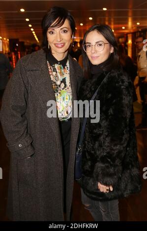 Geraldine Maillet et Agathe Auproux lors de la soirée de progrès de l'application Smart Phone 'ThomasLamasse' a Paris, France, le 11 décembre 2017. Photo de Jerome Domine/ABACAPRESS.COM Banque D'Images