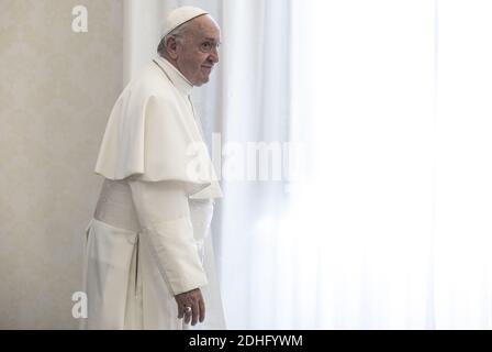 Le pape François rencontre le président équatorien Lénine Moreno le 16 décembre 2017 à la Cité du Vatican. Photo par ABACAPRESS.COM Banque D'Images