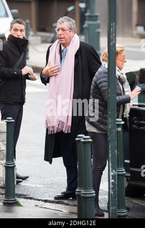 Patrick Balkany assistant aux funérailles d'Andrée Sarkozy aka Dadue, mère de l'ancien président français Nicolas Sarkozy, à l'église Saint-Jean-Baptiste de Neuilly-sur-Seine, France, le 18 décembre 2017. Photo par ABACAPRESS.COM Banque D'Images