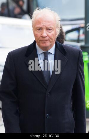 Brice Hortefeux assistant aux funérailles d'Andrée Sarkozy aka Dadue, mère de l'ancien président français Nicolas Sarkozy, à l'église Saint-Jean-Baptiste de Neuilly-sur-Seine, le 18 décembre 2017. Photo par ABACAPRESS.COM Banque D'Images