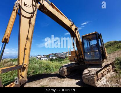 Nouvelle-Zélande. 11 décembre 2020. Photo prise le 11 décembre 2020 montre un bulldozer sur un chantier de construction dans la banlieue de Wellington, en Nouvelle-Zélande. Les prix moyens de l'immobilier en Nouvelle-Zélande ont augmenté de 18.5 pour cent par rapport à l'année dernière en novembre, pour atteindre un sommet record de 749,000 dollars néo-zélandais (532,491 dollars américains), les ventes immobilières en novembre ayant augmenté de 29.6 pour cent à la même époque l'année dernière et les niveaux de stocks étaient au plus bas niveau jamais atteint, L'Institut immobilier de Nouvelle-Zélande (REINZ) a déclaré vendredi. Credit: Guo Lei/Xinhua/Alay Live News Banque D'Images