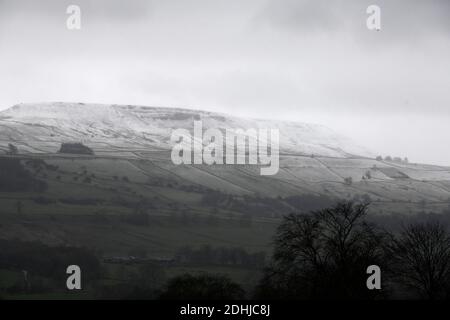 La photo est une scène neigeuse dans les Yorkshire Dales au-dessus de Leyburn. Météo neige hiver neige neige neige neige neige neige neige Banque D'Images