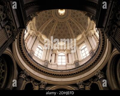 TURIN, ITALIE - JUILLET 2012 : dôme de la Basilique de Superga, conçu par Filippo Juvarra Banque D'Images