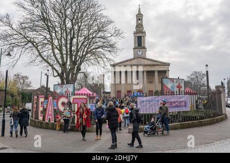 Fête du Norwood occidental le 6 décembre 2020 dans le sud de Londres, en Angleterre. Photo de Sam Mellish Banque D'Images