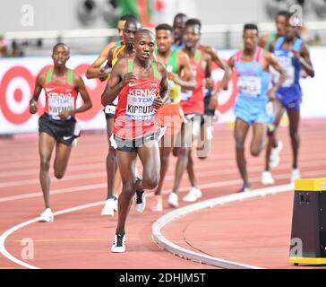 Rhonex Kipruto (KEN, Bronze) Rodgers Kwemoi (KEN), Joshua Cheptegei (UGA, Or). Finale hommes 10000 mètres. Championnats du monde d'athlétisme de l'IAAF, Doha 2019 Banque D'Images