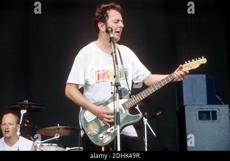 Joe Strummer et The Mescaleros, Glastonbury Festival1999, Somerset, Angleterre, Royaume-Uni. Banque D'Images