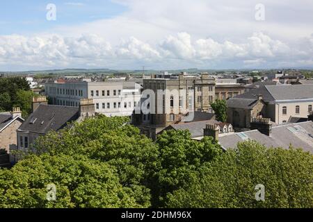 Ayr, Ayrshire, Écosse, Royaume-Uni.Vue imprenable sur Ayr et ses environs depuis la tour St Johns, site du premier Parlement écossais Banque D'Images