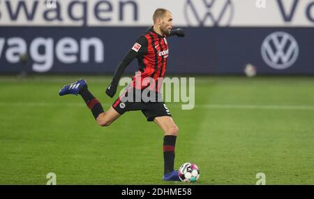 Ville de Wolfsburg, Allemagne. 11 décembre 2020. Firo: 11.12.2020 football, football 1. Bundesliga, saison 2020/2021 VfL Wolfsburg - SGE Eintracht Frankfurt Bas Dost, pousses, que, but, à 1: 0, par, pénalité | usage dans le monde crédit: dpa/Alay Live News Banque D'Images