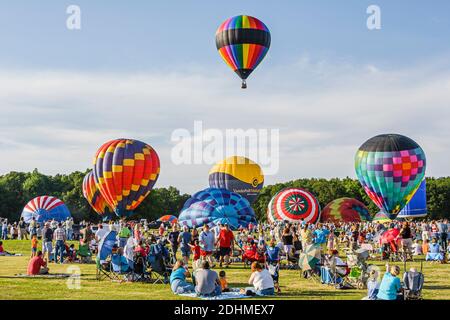 Alabama Decatur Alabama Jubilee Hot Air Balloon Classic, point Mallard Park ballons décollage annuel, Banque D'Images
