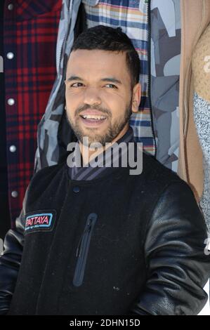 Anouar Toubali posant pour la première de 'Pattaya' lors du 19e Festival de comédie de l'Alpe d'Huez, à l'Alpe d'Huez, France, le 15 janvier 2016. Photo de Mireille Ampilhac/ABACAPRESS.COM Banque D'Images
