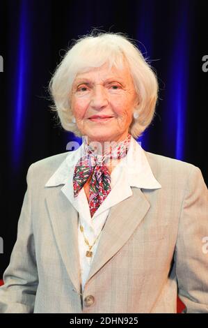 Brigitte Auber assiste à la cérémonie d'ouverture du 1er Festival au dela de l'ecran, à Vincennes, France, le 22 janvier 2016. Photo par Mireille Ampilhac/ABACAPRESS.COM Banque D'Images